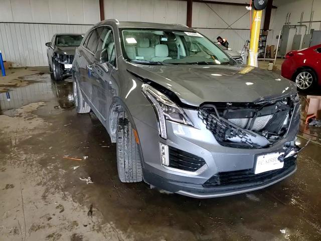2021 Cadillac XT5 - Image 15