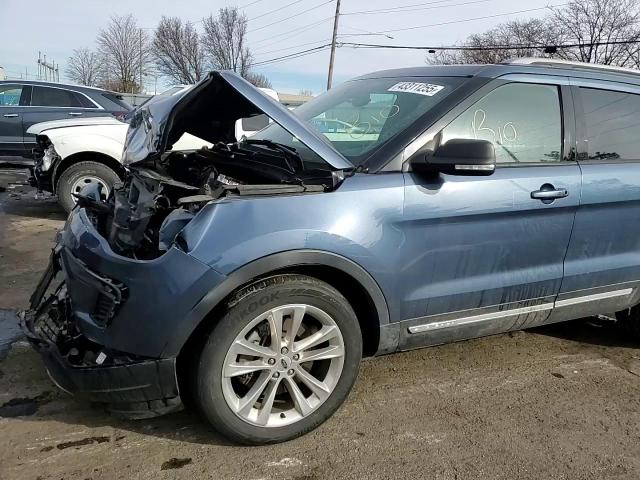2019 Ford Explorer - Image 11