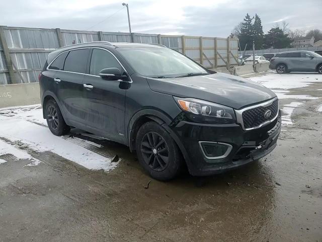 2017 Kia Sorento - Image 11