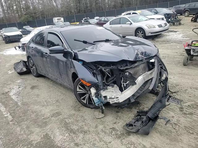 2018 Honda Civic - Image 11