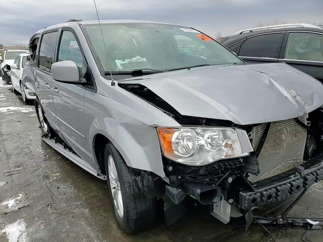 2016 Dodge Caravan - Image 14