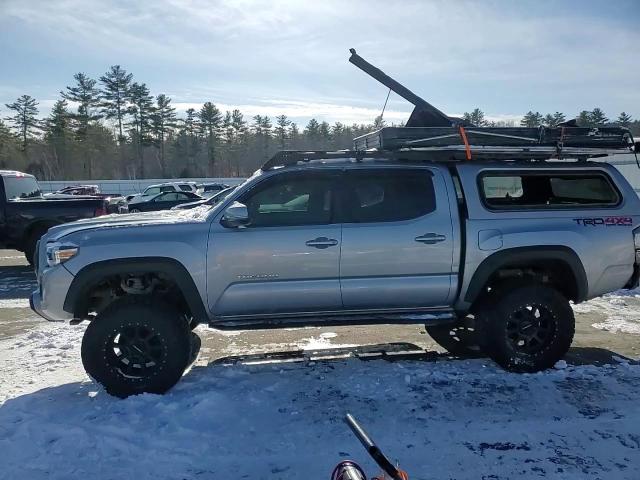 2016 Toyota Tacoma - Image 10