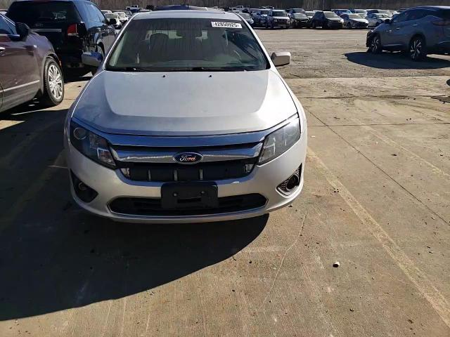 2012 Ford Fusion - Image 11