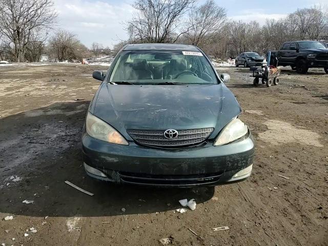 2004 Toyota Camry - Image 11