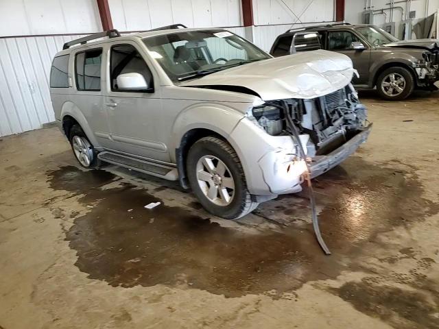 2012 Nissan Pathfinder - Image 15