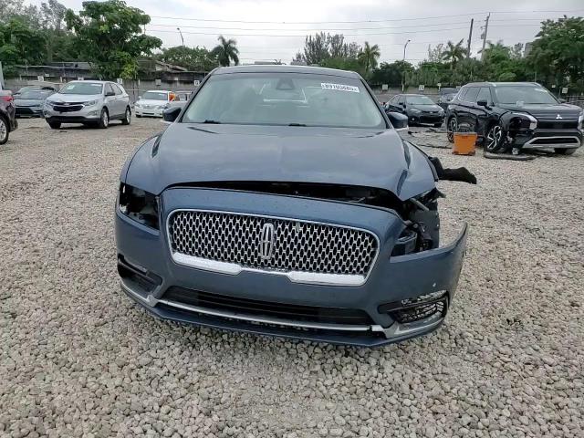 2018 Lincoln Continental - Image 14