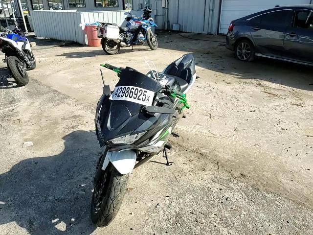 2022 Kawasaki Ex650 N VIN: ML5EXEN12NDA75084 Lot: 42986925