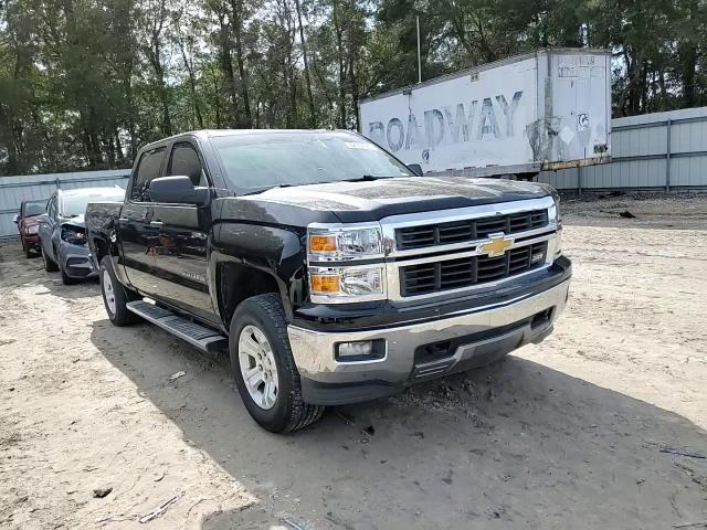 2014 Chevrolet Silverado - Image 11