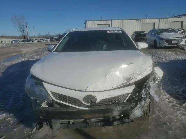 2012 Toyota Camry - Image 10