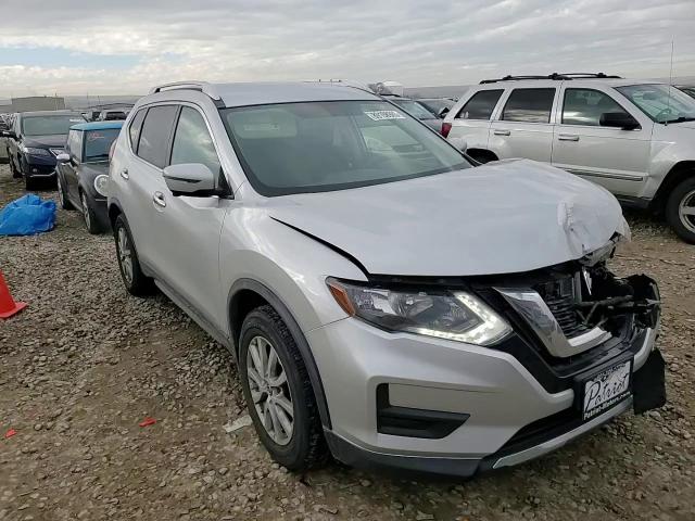2018 Nissan Rogue - Image 10