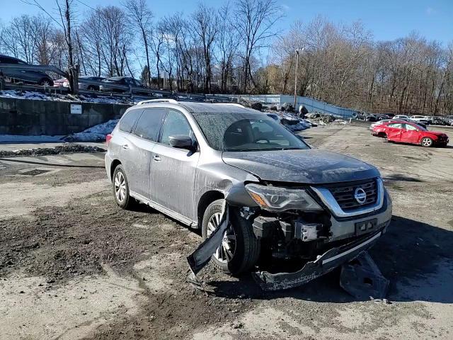 2019 Nissan Pathfinder - Image 11
