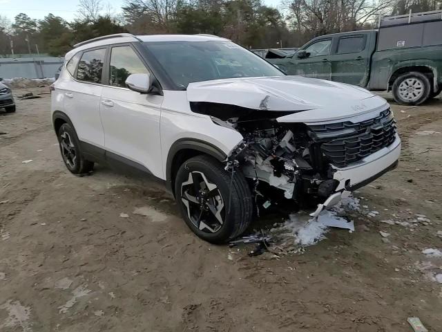 2024 Kia Seltos - Image 12