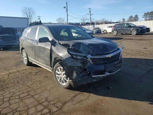 2022 Chevrolet Equinox - Image 11