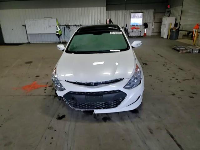 2015 Hyundai Sonata - Image 11