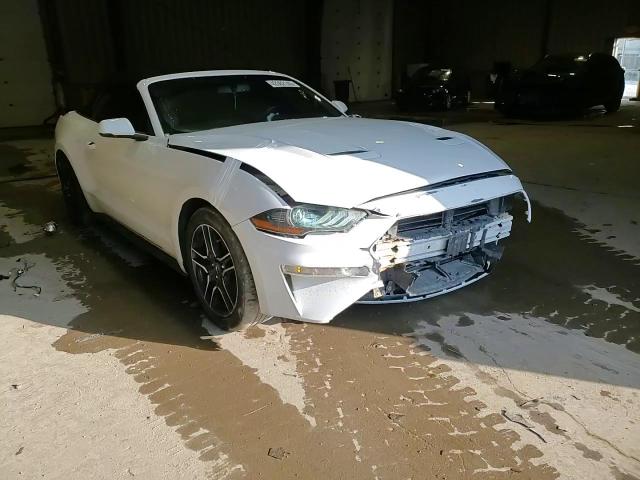 2020 Ford Mustang - Image 11