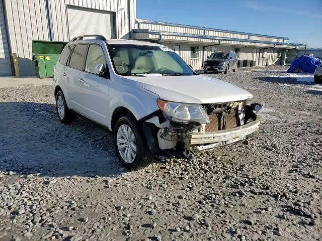 2013 Subaru Forester - Image 11