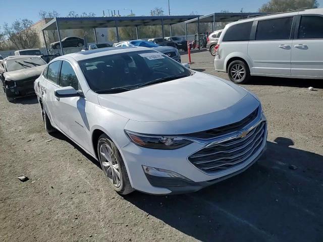 2022 Chevrolet Malibu - Image 11
