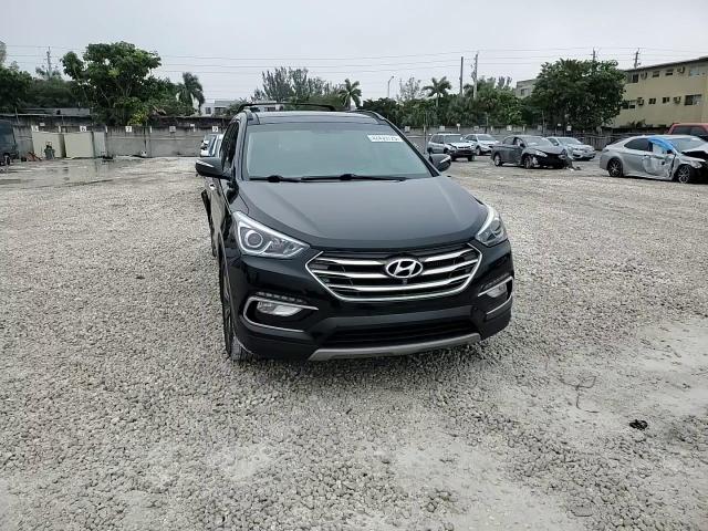 2018 Hyundai Santa Fe - Image 13