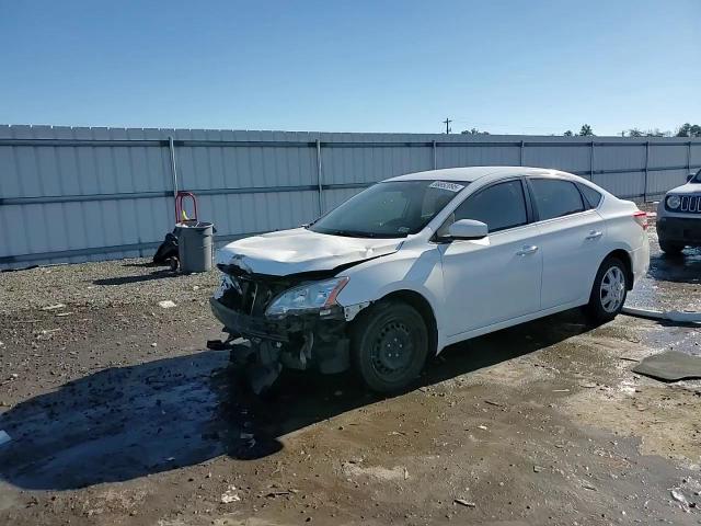 2015 Nissan Sentra - Image 11