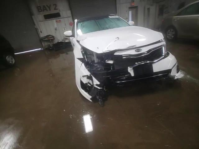 2015 Kia Optima - Image 13
