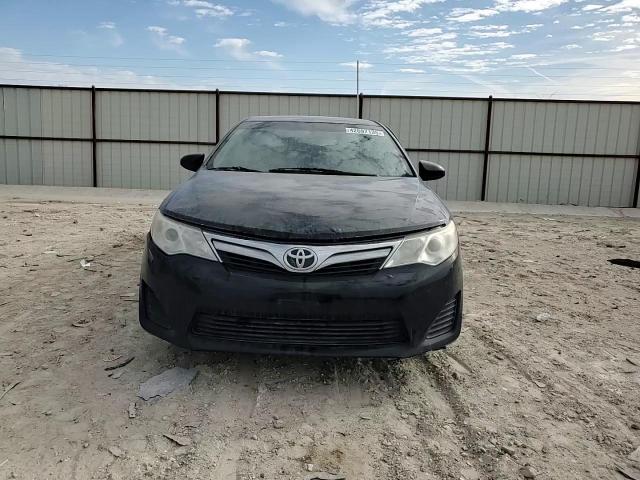 2012 Toyota Camry - Image 11