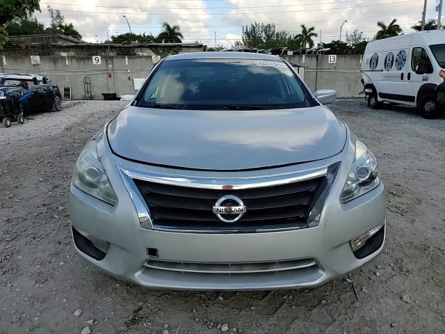 2014 Nissan Altima - Image 13