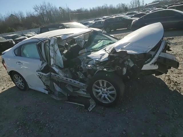 2015 Nissan Altima - Image 11