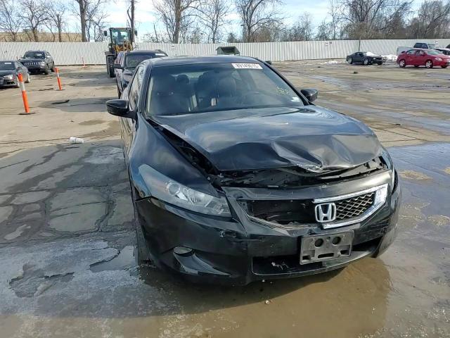 2010 Honda Accord - Image 11