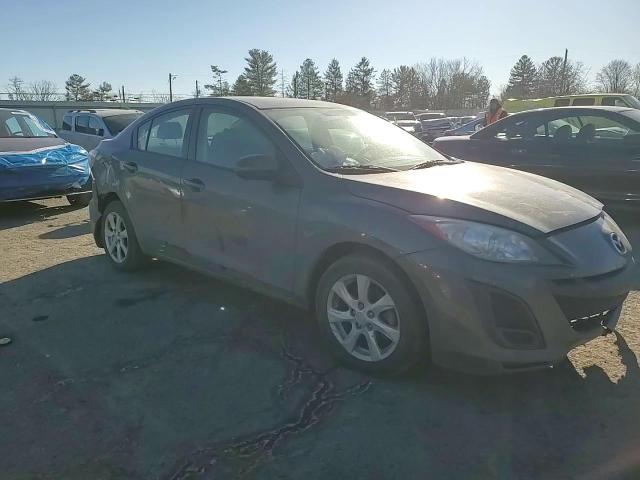 2010 Mazda 3 - Image 10