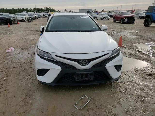 2018 Toyota Camry - Image 11