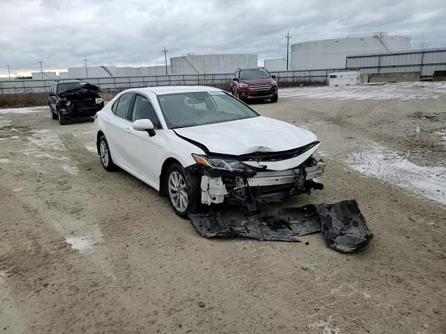 2022 Toyota Camry - Image 11