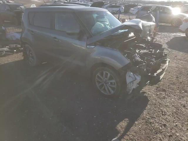 2017 Kia Soul + VIN: KNDJP3A52H7467290 Lot: 88242045