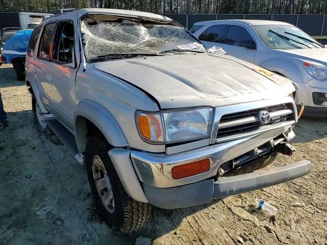 1998 Toyota 4Runner - Image 12