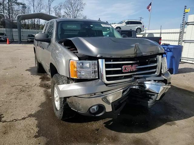 2012 GMC Sierra - Image 13
