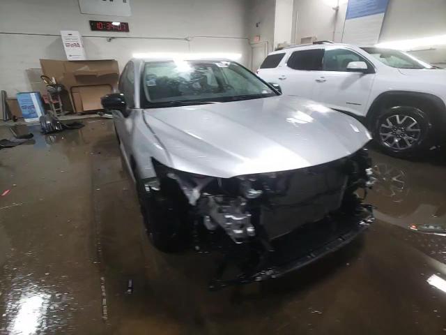2019 Toyota Camry - Image 14