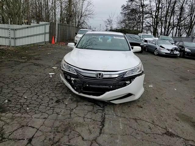 2017 Honda Accord - Image 11