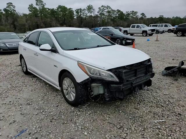 2016 Hyundai Sonata - Image 14