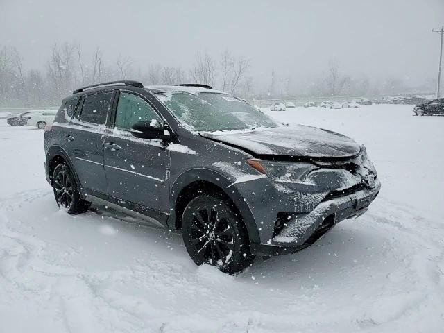 2018 Toyota RAV 4 - Image 14