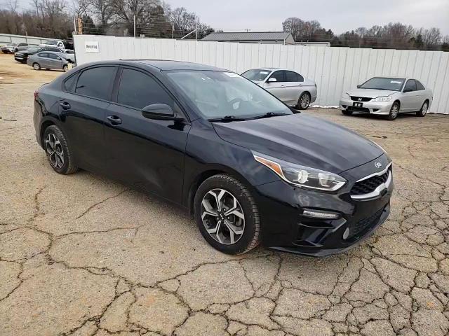 2019 Kia Forte - Image 11