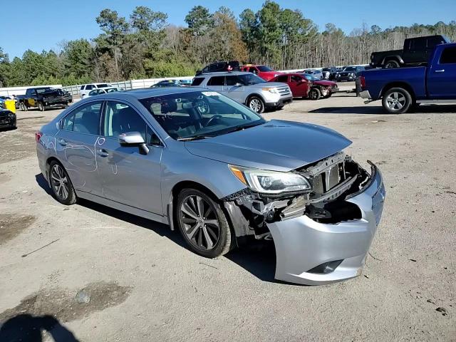 2015 Subaru Legacy - Image 10