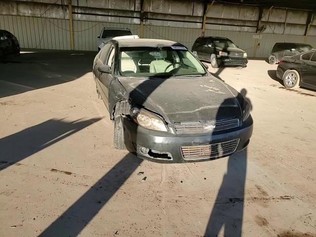 2006 Chevrolet Impala - Image 11