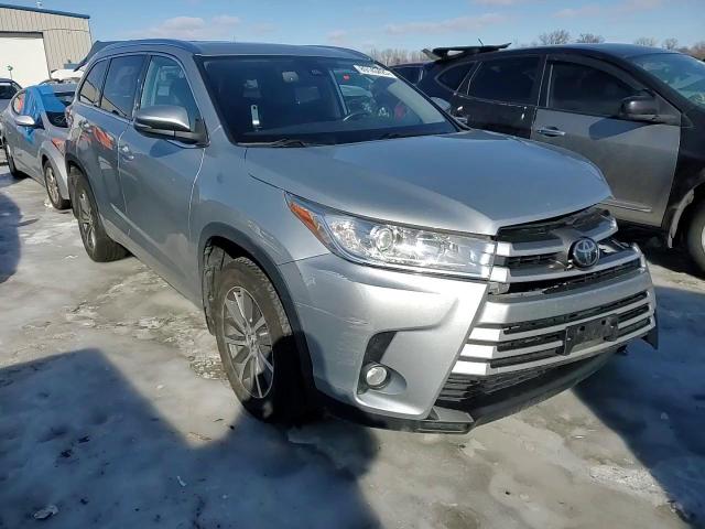 2018 Toyota Highlander - Image 14