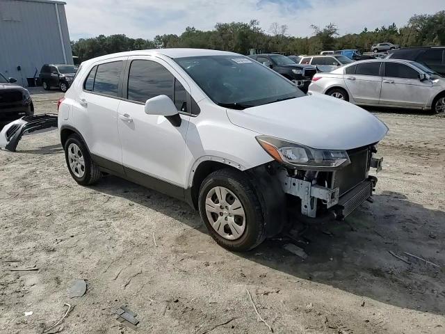 2018 Chevrolet Trax - Image 15