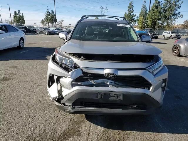 2020 Toyota RAV 4 - Image 12