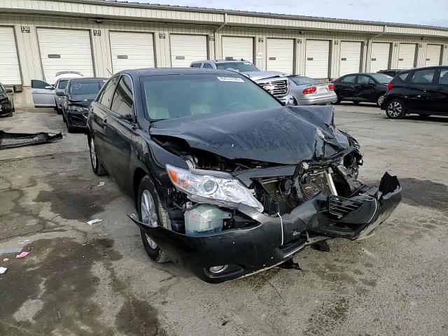2011 Toyota Camry - Image 11