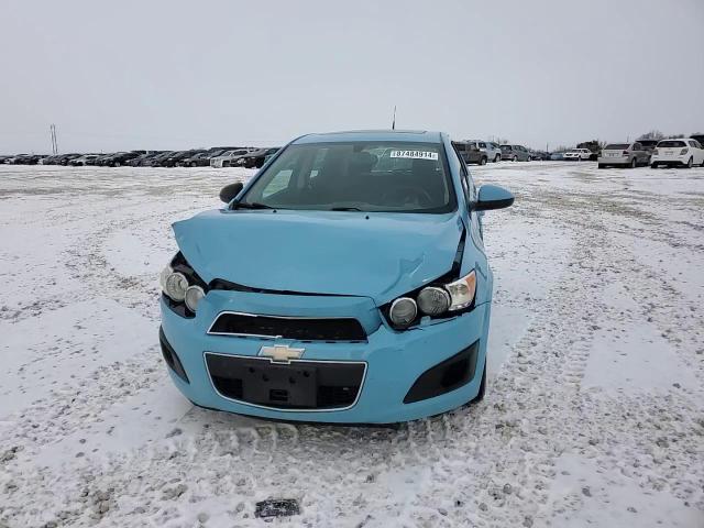 2014 Chevrolet Sonic - Image 11