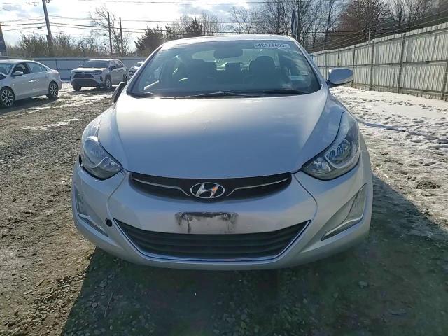 2013 Hyundai Elantra - Image 11