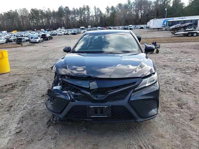 2020 Toyota Camry - Image 11
