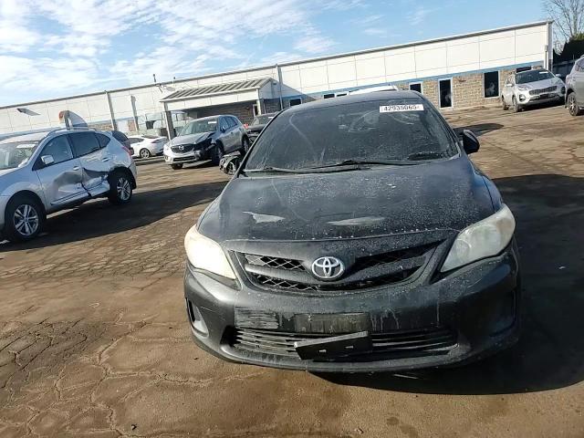 2011 Toyota Corolla - Image 10