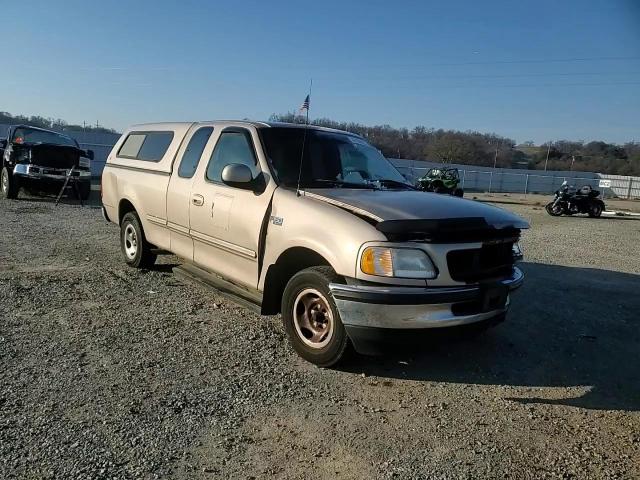 1997 Ford F-150 - Image 10
